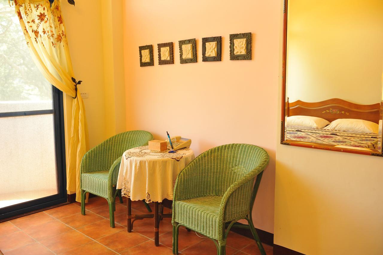 Tuscany Garden B&B Guanxi Exteriör bild