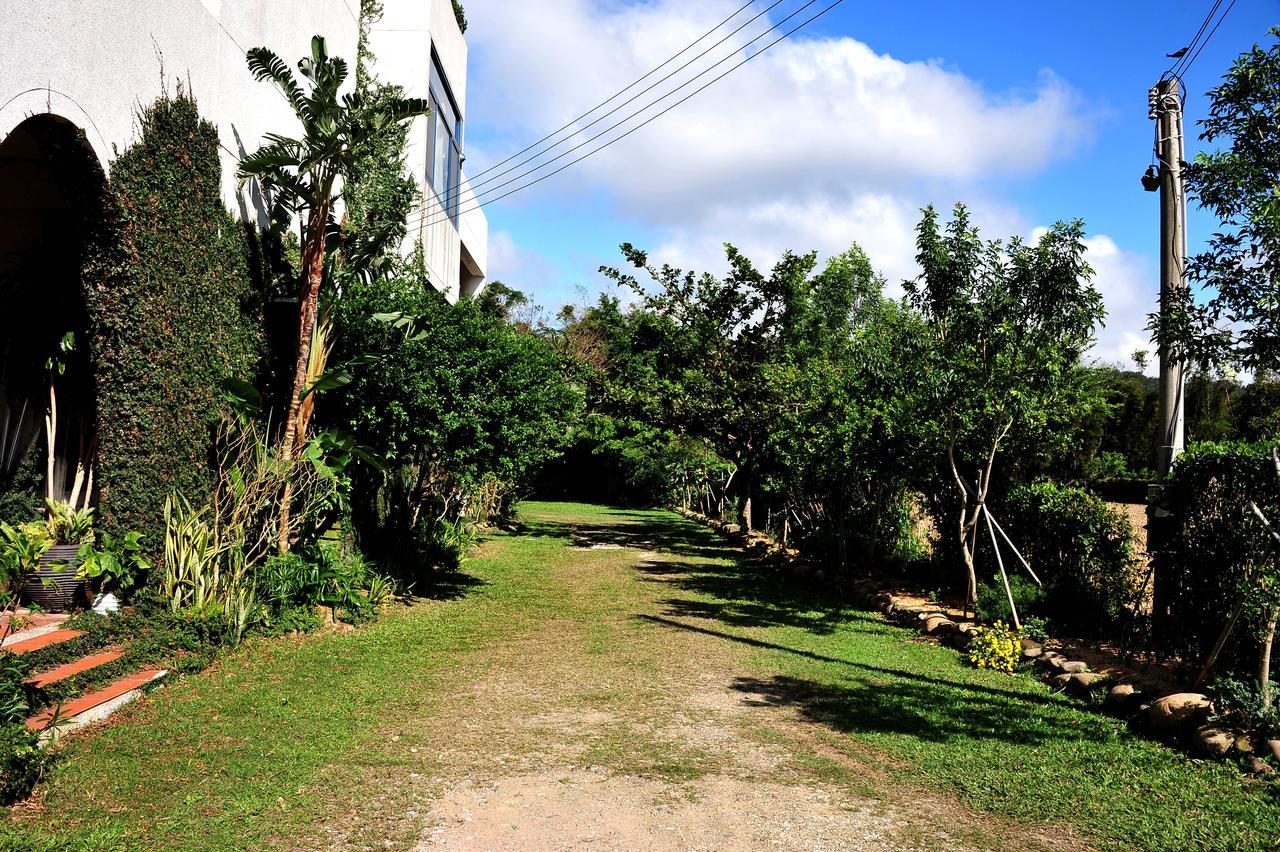 Tuscany Garden B&B Guanxi Exteriör bild